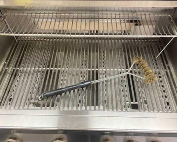 IT’S GRILLING TIME – TIPS TO START YOUR SUMMER GRILLING SEASON