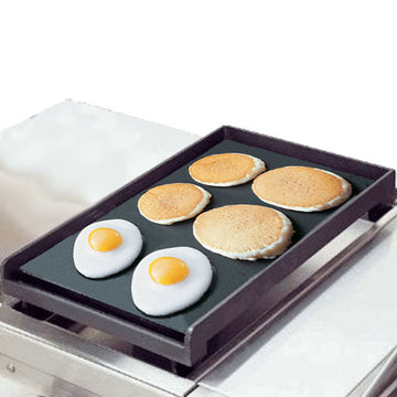 Fire Magic A430 & A540 Porcelain Cast Iron Griddle - 3512A - In Use
